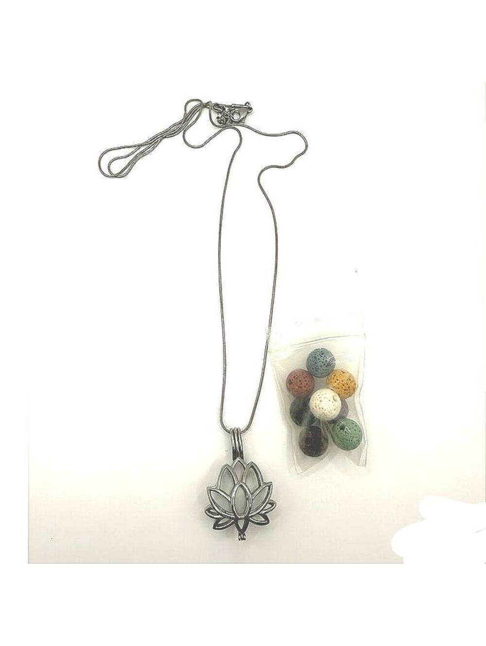 Lotus Essential Oil Diffuser Necklace Aromatherapy Locket 24-26" + 8 Pads